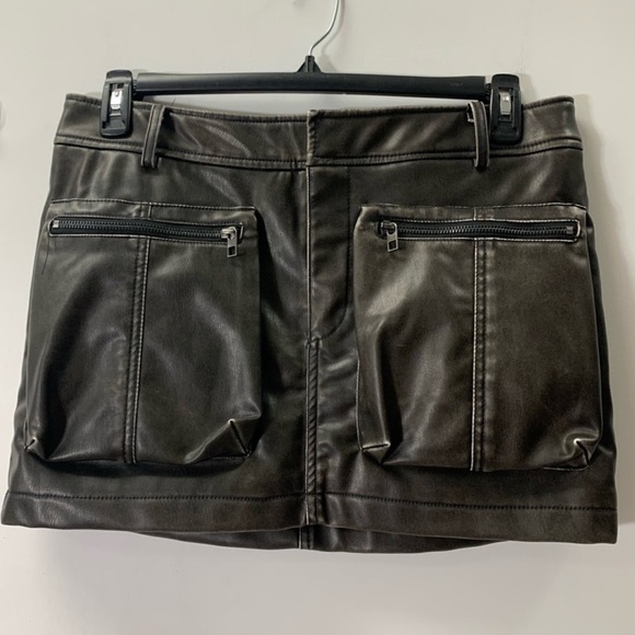 Zara Black Mini Skirt - Medium Used - Picture 2 of 4